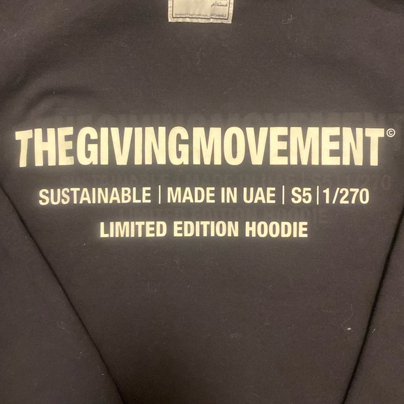 2020’ The Giving Movement (limited edition) Hoodie - Picture 4 of 7